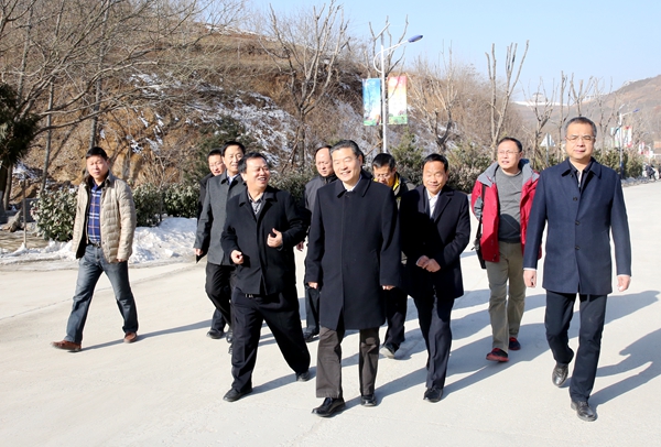 李兴旺赴蓝田调研双重保障型农地产权改革 李录堂等陪同