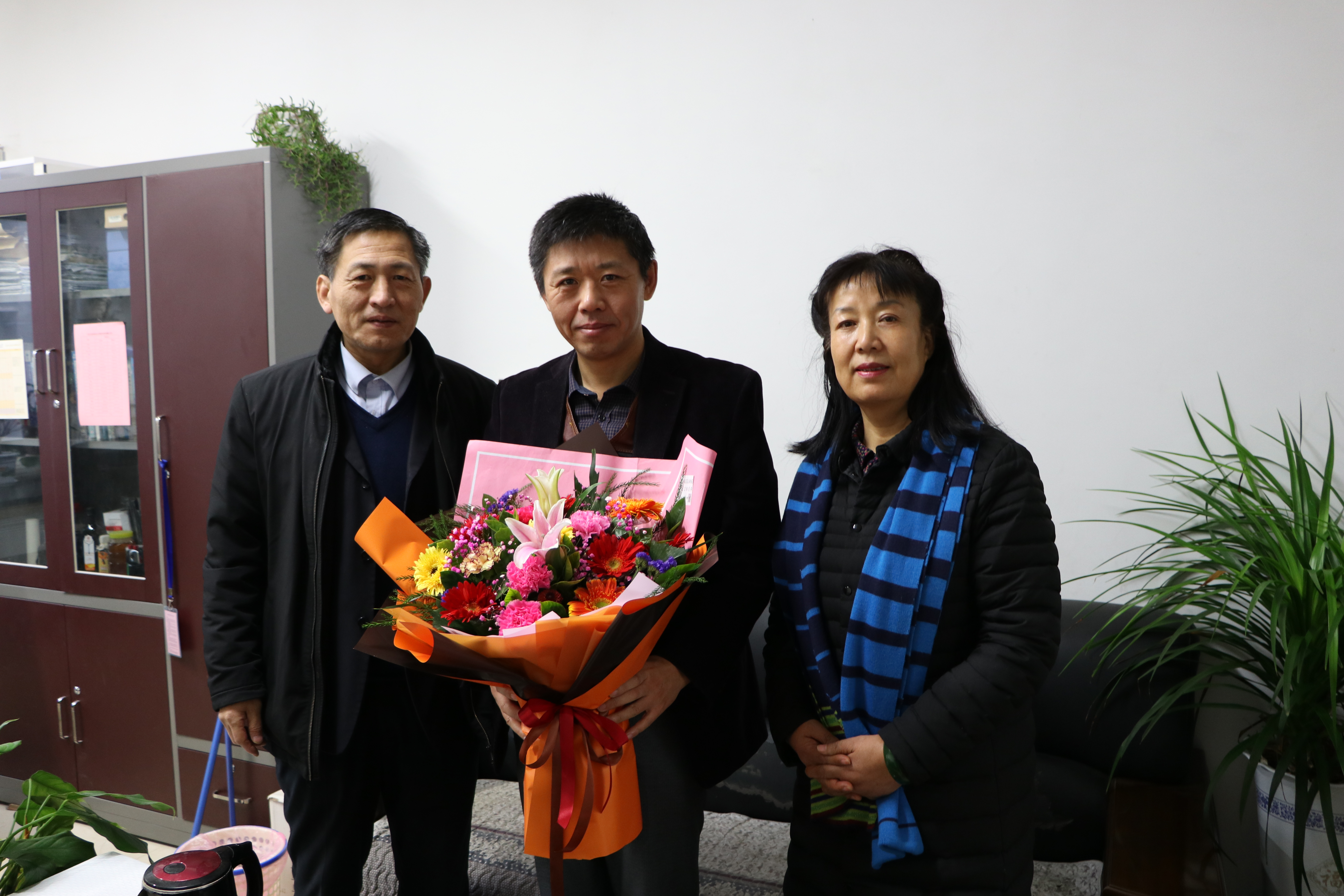 d5b081d82c2b4ab7947f6cbf4b920263.jpg d5b081d82c2b4ab7947f6cbf4b920263.jpg