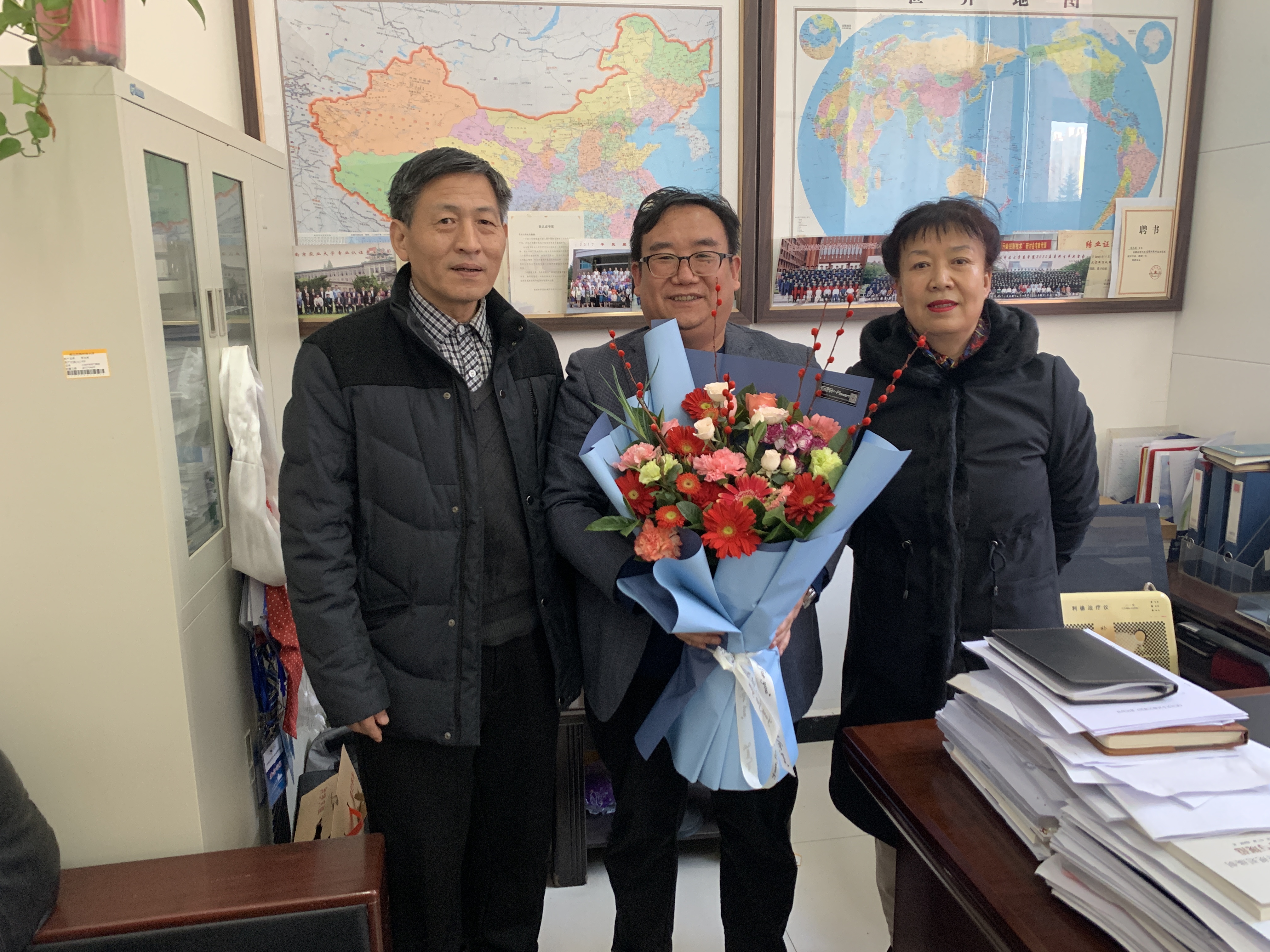 bae5508dfc3f4ea6be4e91ec1fbedabf.jpg bae5508dfc3f4ea6be4e91ec1fbedabf.jpg