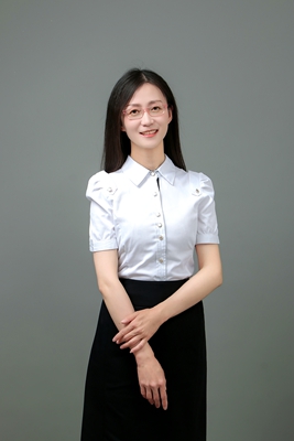 a26070faff7c496eb9e4a36c35bcaf8c.jpg 水利与建筑工程学院 杨艳_副本.jpg